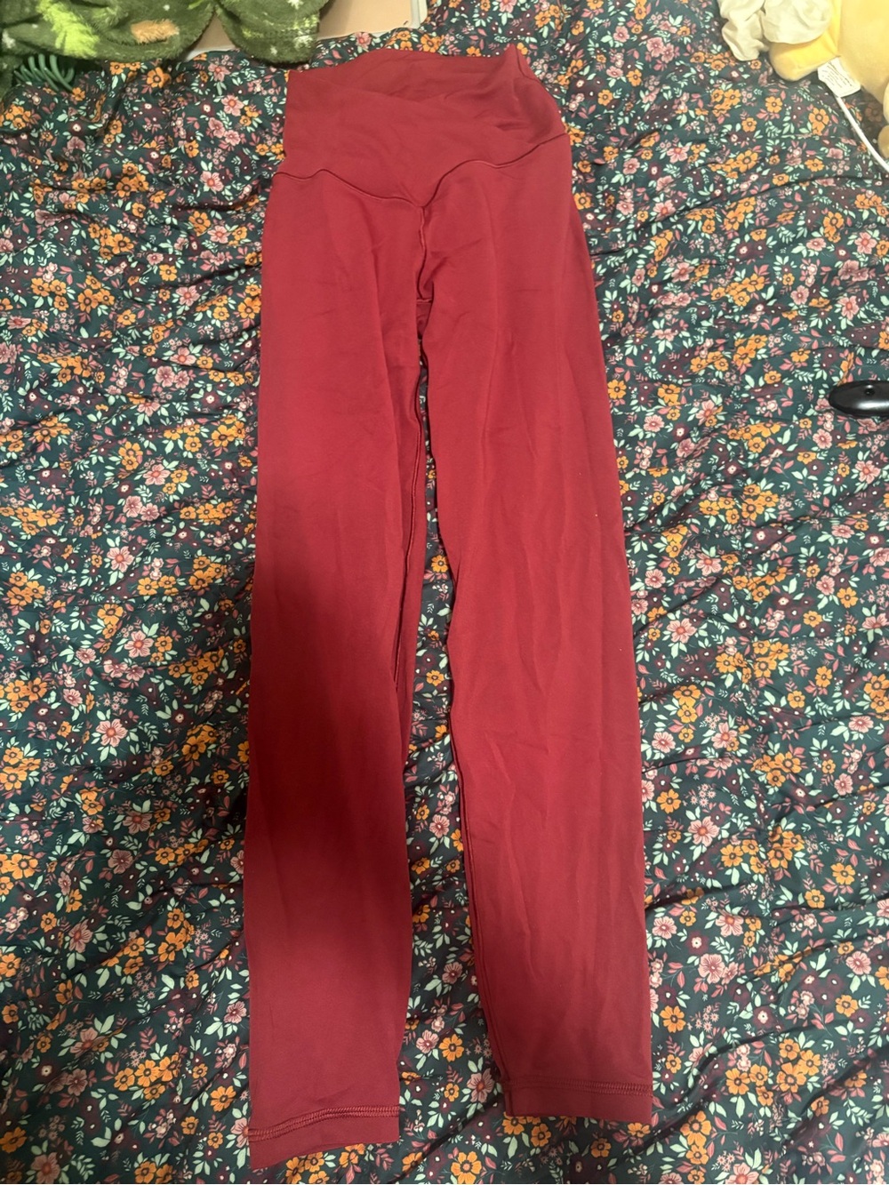aerie High-Waist Leggings in Deep Wine